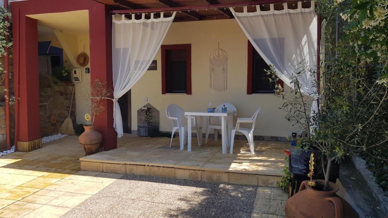 Casa Di Grigoris Villa นิกิติ ภายนอก รูปภาพ